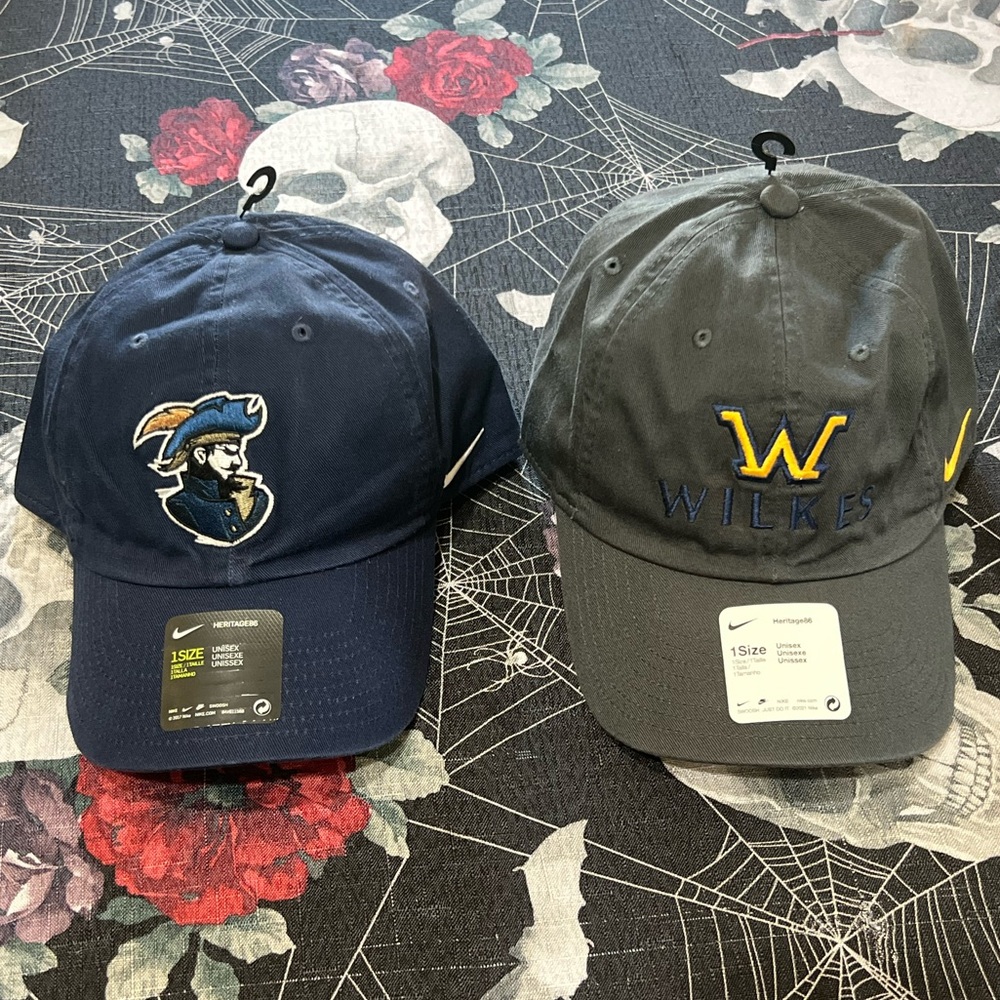 BRAND NEW (2) NIKE COLLEGE HAT LOT ONE SIZE FITS MOST ADJUSTABLE LIDS UNISEX